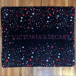 victoria’s secret fuzzy blanket